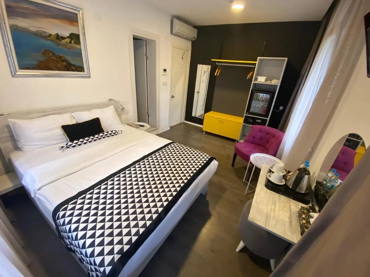 Piano Hotel Izmir